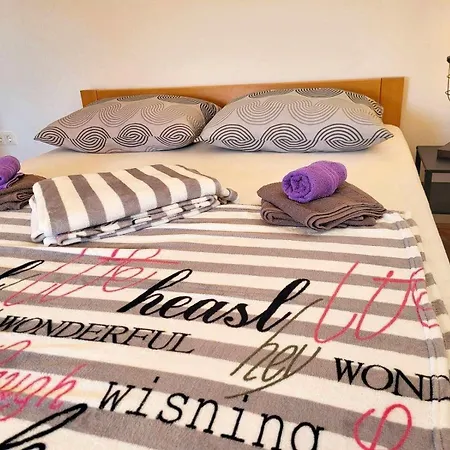 Apartment Für 2 Personen 1 Kind Ca 60 Qm In Crikvenica, Kvarner Bucht Und Umgebung Crikvenica