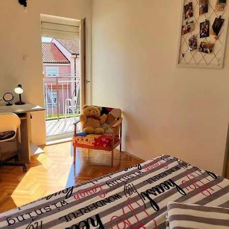 Apartment Für 2 Personen 1 Kind Ca 60 Qm In Crikvenica, Kvarner Bucht Und Umgebung Crikvenica
